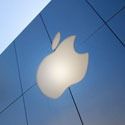 Apple ships 52 million iPhones in Q4 Apple shipments in Q4 2012